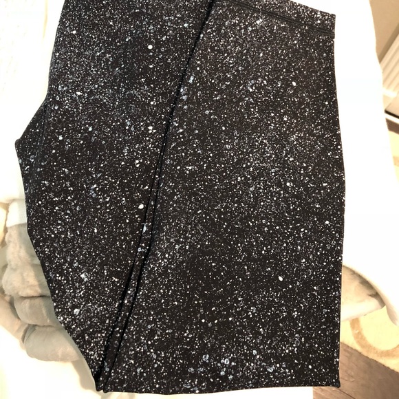 SOLD- Lululemon Wunder Under 7/8 Tight - Picture 8 of 8